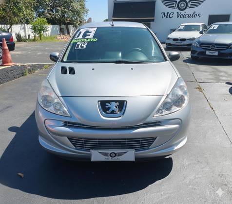 PEUGEOT 207 1.4 XR 8V FLEX 4P MANUAL PEUGEOT 207 1.4 XR 8V FLEX 4P MANUAL